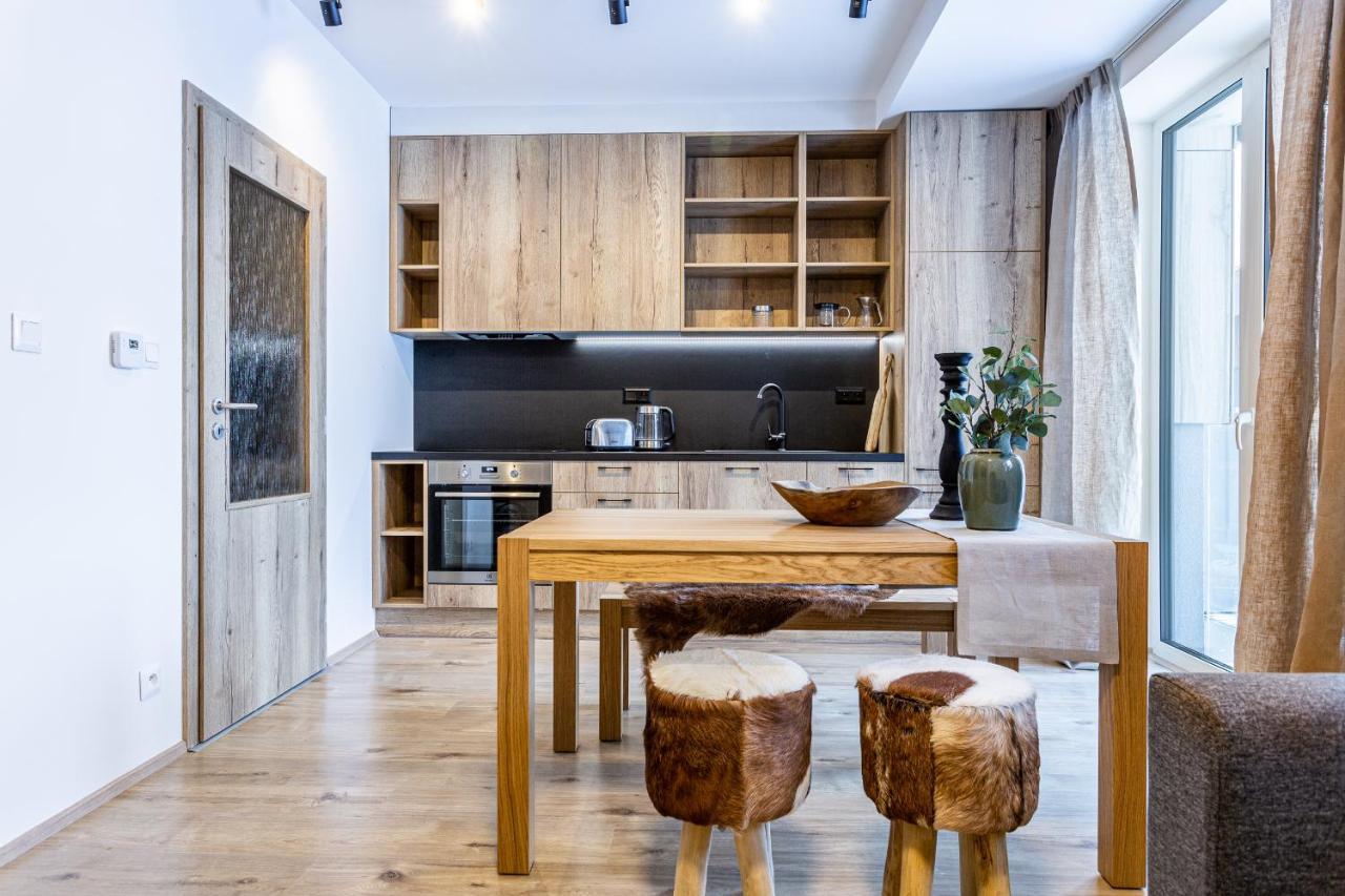 Klinovec-Apartments Loučná pod Klínovcem Esterno foto